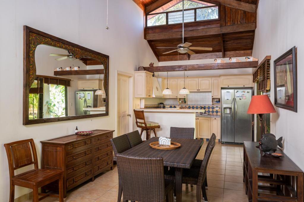 Claudia Villagge * Potrero (Guanacaste)